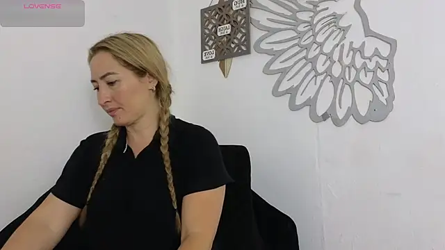 avatomas 02 online show from July 6, 1:13 am