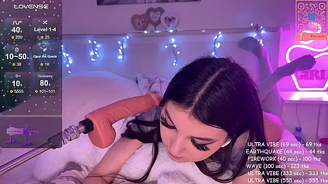 Snapshot of Veronica_leal chatting on December 9, 3:33 pm Veronica leal online show from December 9, 3:33 pm