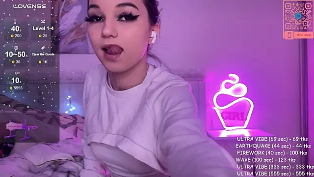 Snapshot of Veronica_leal chatting on January 19, 3:32 pm Veronica leal online show from January 19, 3:32 pm