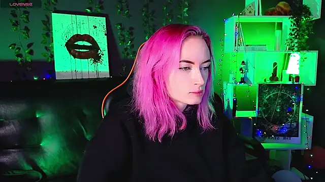  HelenCarter online show from February 8, 8:53 pm