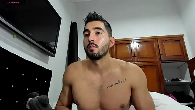 Snapshot of Joao_Batista_Oficial chatting on October 29, 8:32 pm Joao Batista Oficial online show from October 29, 8:32 pm