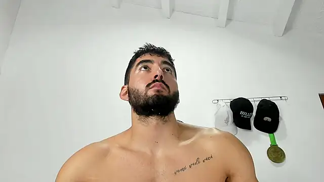 Snapshot of Joao_Batista_Oficial chatting on December 18, 4:40 am Joao Batista Oficial online show from December 18, 4:40 am