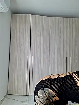 Snapshot of EileX_official chatting on November 11, 8:03 am EileX official online show from November 11, 8:03 am