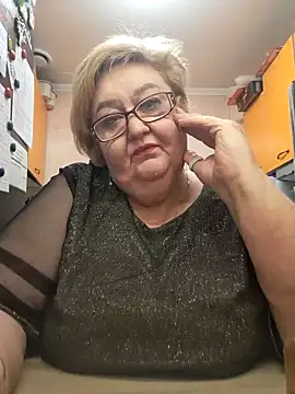 Awn290668 online show from December 31, 11:39 pm