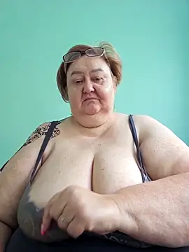 Awn290668 online show from September 27, 6:18 am