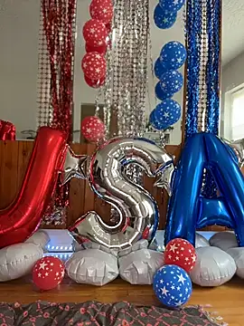 Blazerina online show from July 4, 5:30 pm