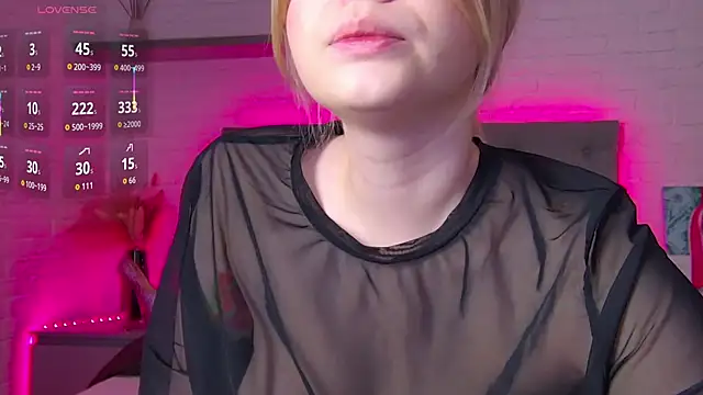 Born to Blow online show from December 22, 1:13 am