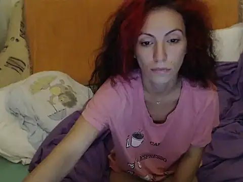 Snapshot of Emmatoo chatting on September 12, 9:59 pm Emmatoo online show from September 12, 9:59 pm