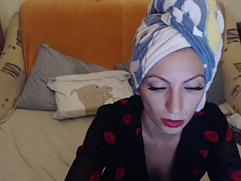 Snapshot of Emmatoo chatting on September 20, 10:00 pm Emmatoo online show from September 20, 10:00 pm