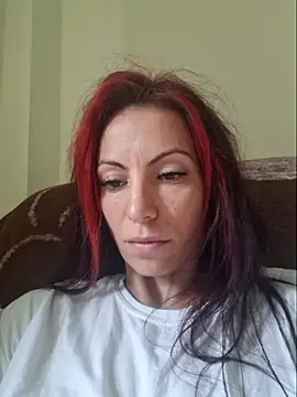 Snapshot of Emmatoo chatting on October 7, 8:44 am Emmatoo online show from October 7, 8:44 am