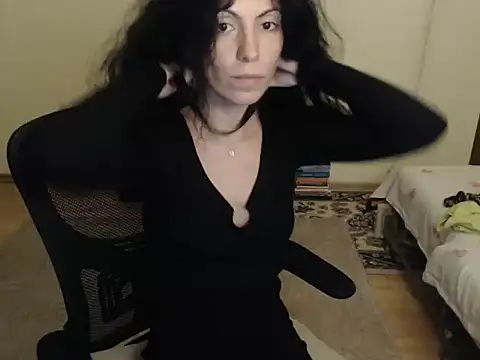 Snapshot of Emmatoo chatting on October 14, 5:25 pm Emmatoo online show from October 14, 5:25 pm