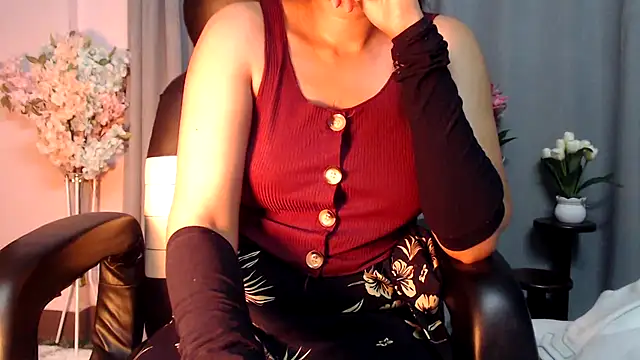 Snapshot of awesome_amy chatting on November 30, 12:09 pm awesome amy online show from November 30, 12:09 pm