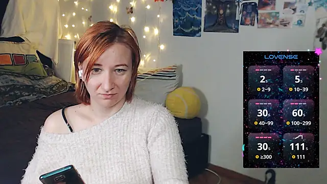 Snapshot of licentia__poetica chatting on February 8, 1:43 am licentia poetica online show from February 8, 1:43 am