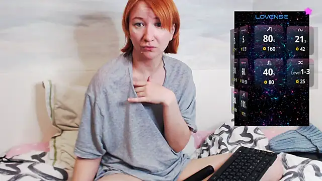 Snapshot of licentia__poetica chatting on March 14, 11:00 pm licentia poetica online show from March 14, 11:00 pm