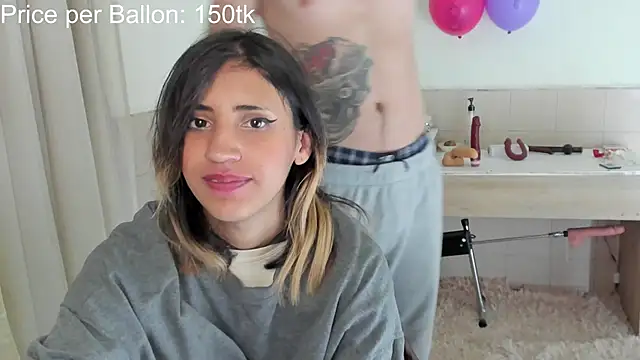 linnie  online show from September 25, 3:10 am