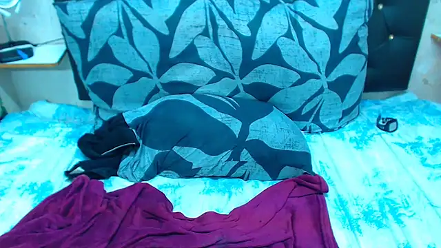 Snapshot of SAVAGExBOO chatting on December 19, 2:34 am SAVAGExBOO online show from December 19, 2:34 am