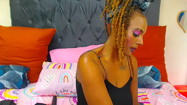 Snapshot of SAVAGExBOO chatting on February 19, 11:49 am SAVAGExBOO online show from February 19, 11:49 am