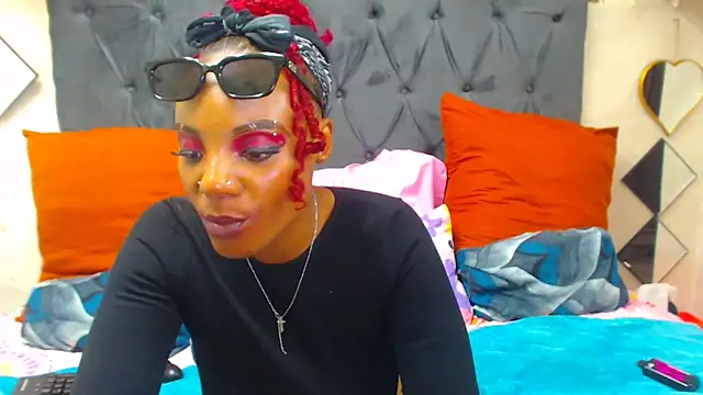 Snapshot of SAVAGExBOO chatting on March 15, 10:11 pm SAVAGExBOO online show from March 15, 10:11 pm