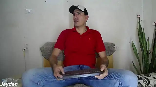 Snapshot of jayydenandjacob chatting on November 10, 6:51 pm jayydenandjacob online show from November 10, 6:51 pm