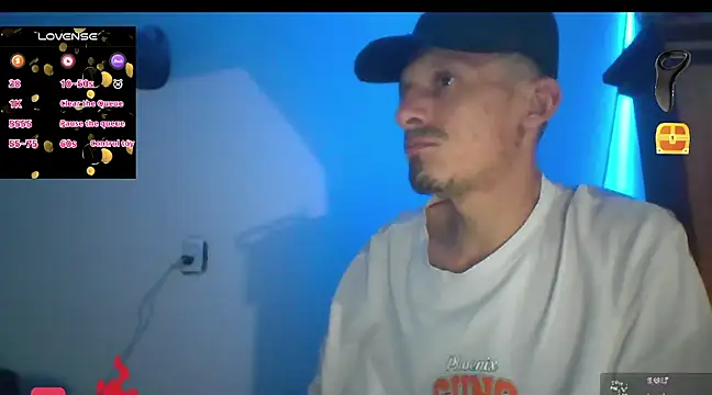 Snapshot of trebollhht chatting on February 24, 10:03 pm trebollhht online show from February 24, 10:03 pm