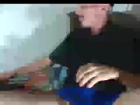 Snapshot of trebollhht chatting on March 2, 7:10 am trebollhht online show from March 2, 7:10 am