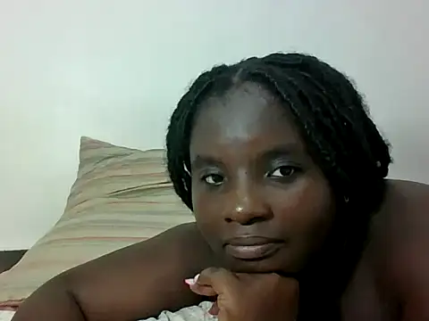 hotebbbyy online show from September 25, 7:56 am