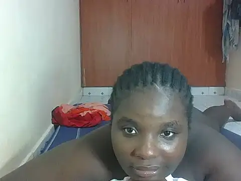 hotebbbyy online show from May 5, 7:22 pm