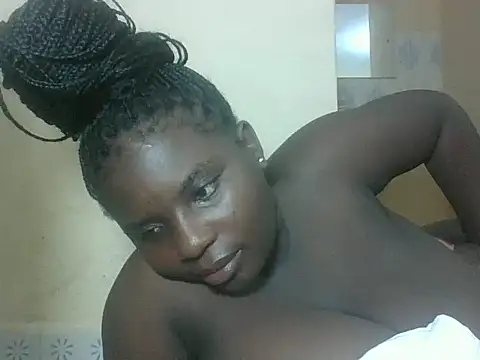 hotebbbyy online show from May 29, 3:37 am