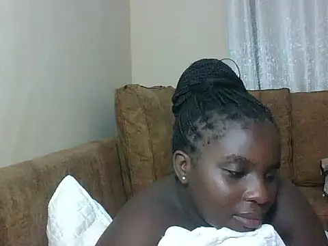 hotebbbyy online show from June 16, 8:00 pm