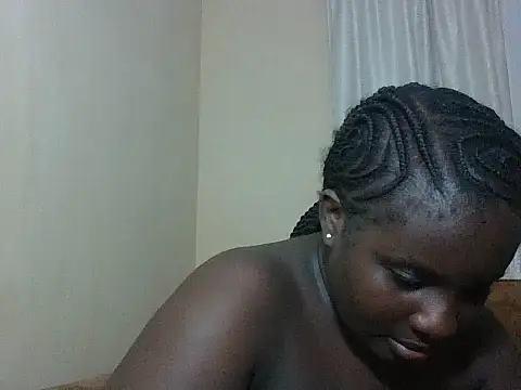 hotebbbyy online show from July 12, 4:09 pm