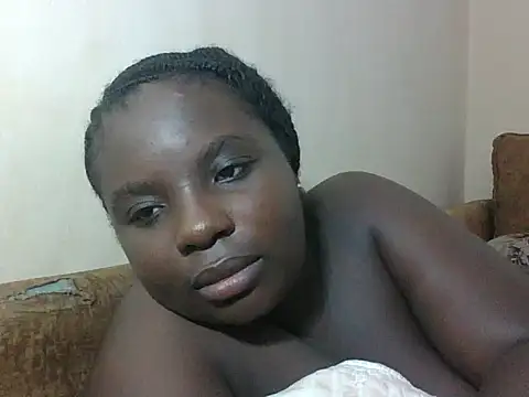 hotebbbyy online show from July 14, 9:36 am