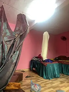 Hellen 111 online show from December 10, 1:00 am