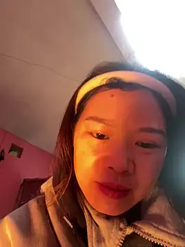 Hellen 111 online show from December 23, 6:11 am