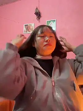 Hellen 111 online show from February 12, 3:18 am