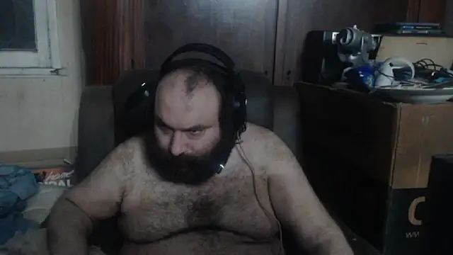 Snapshot of hairyhulk chatting on January 9, 6:59 am hairyhulk online show from January 9, 6:59 am