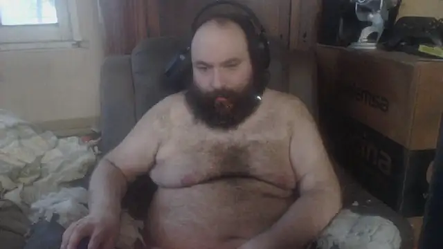 Snapshot of hairyhulk chatting on January 25, 10:29 am hairyhulk online show from January 25, 10:29 am