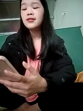 Snapshot of ltysl chatting on March 11, 1:55 am ltysl online show from March 11, 1:55 am