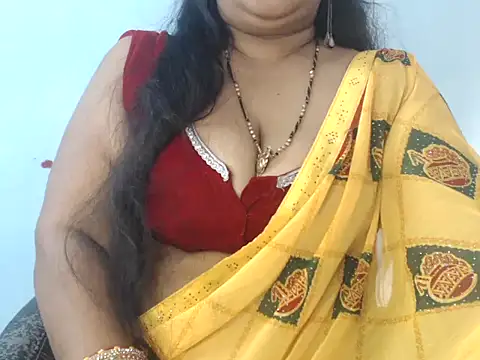 Snapshot of sapna-ji chatting on December 12, 10:34 am sapna-ji online show from December 12, 10:34 am