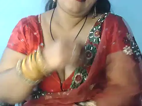 Snapshot of sapna-ji chatting on December 25, 11:22 am sapna-ji online show from December 25, 11:22 am