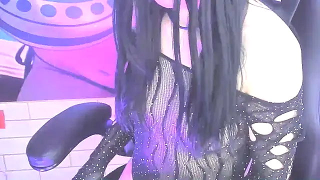 Snapshot of meribeth303av chatting on July 17, 9:19 pm meribeth303av online show from July 17, 9:19 pm