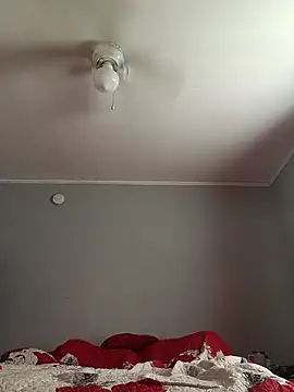 Snapshot of T92bbc chatting on March 28, 2:27 pm T92bbc online show from March 28, 2:27 pm