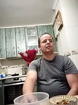 Snapshot of lobito1997 chatting on November 16, 1:55 am lobito1997 online show from November 16, 1:55 am