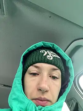 KateRedgar online show from March 5, 8:21 am