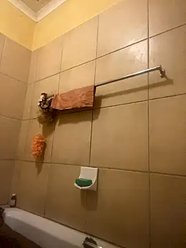 Moorella1 online show from December 3, 4:49 pm