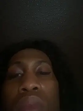 Snapshot of Moorella1 chatting on March 27, 1:44 am Moorella1 online show from March 27, 1:44 am