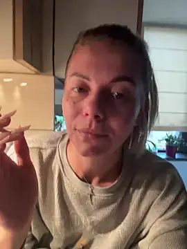 Snapshot of tanyagrey chatting on November 28, 7:33 am tanyagrey online show from November 28, 7:33 am