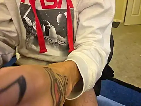 Migaruo online show from October 7, 12:02 pm