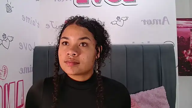 KittyBrookex online show from December 18, 2:34 pm