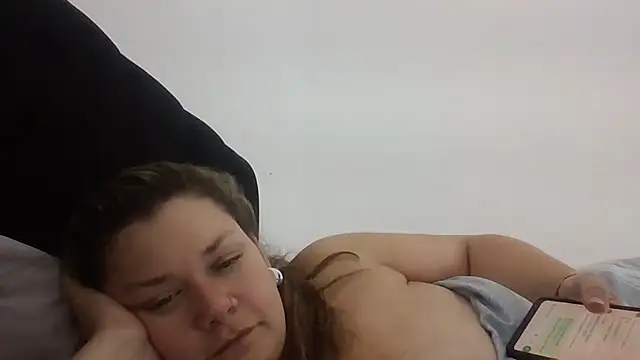 Snapshot of agatadominatrix1 chatting on September 27, 12:59 am agatadominatrix1 online show from September 27, 12:59 am