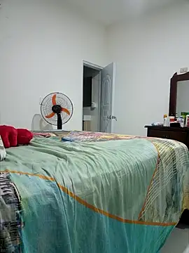 Snapshot of lamorbosa37 chatting on March 7, 1:53 am lamorbosa37 online show from March 7, 1:53 am